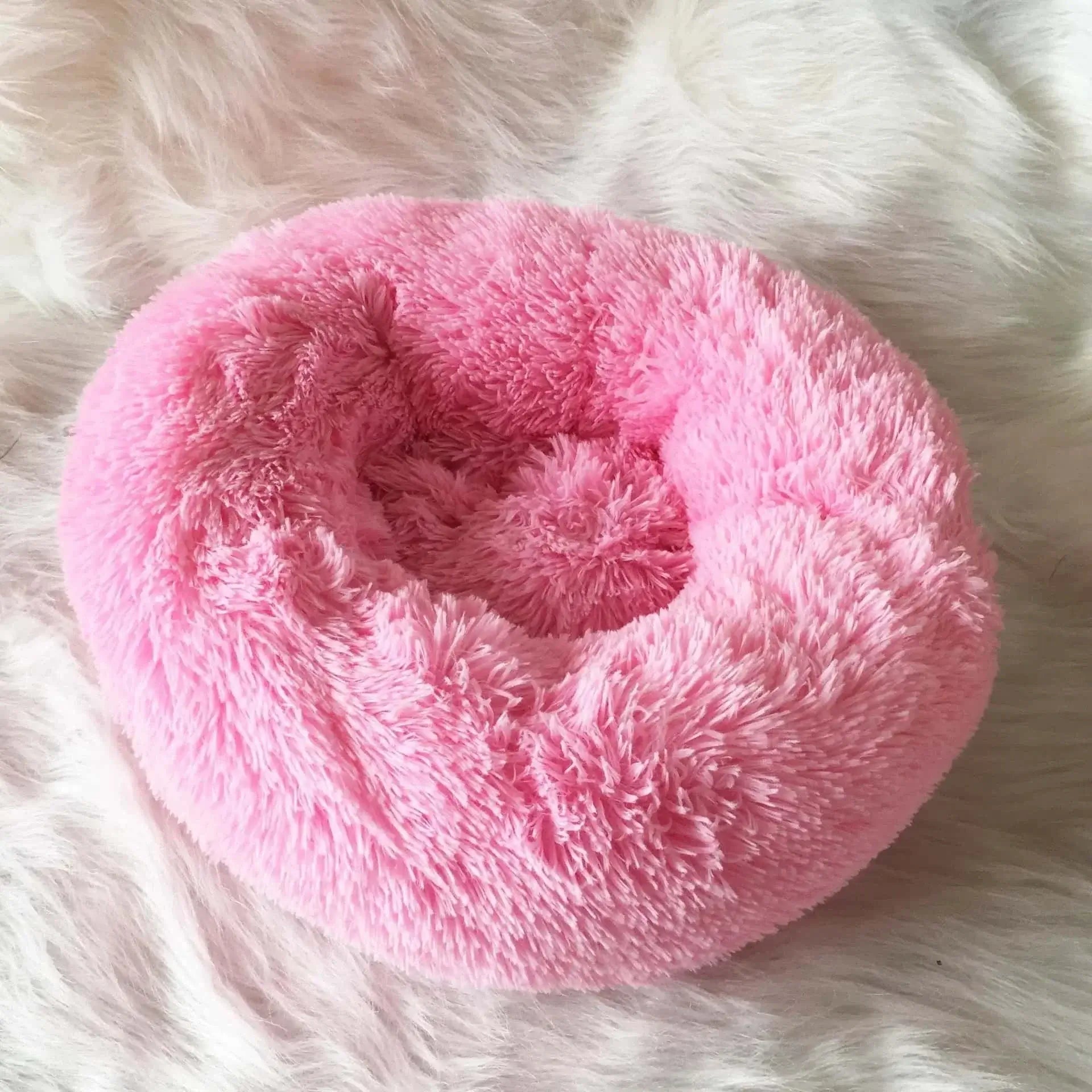 Plush Round Dog Bed - Skippy Dogs